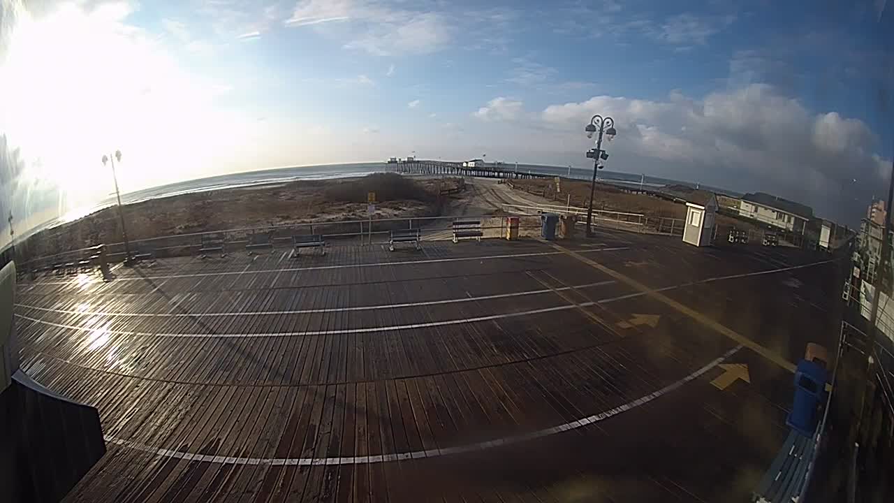 Bob's Grill 180 Pano Cam