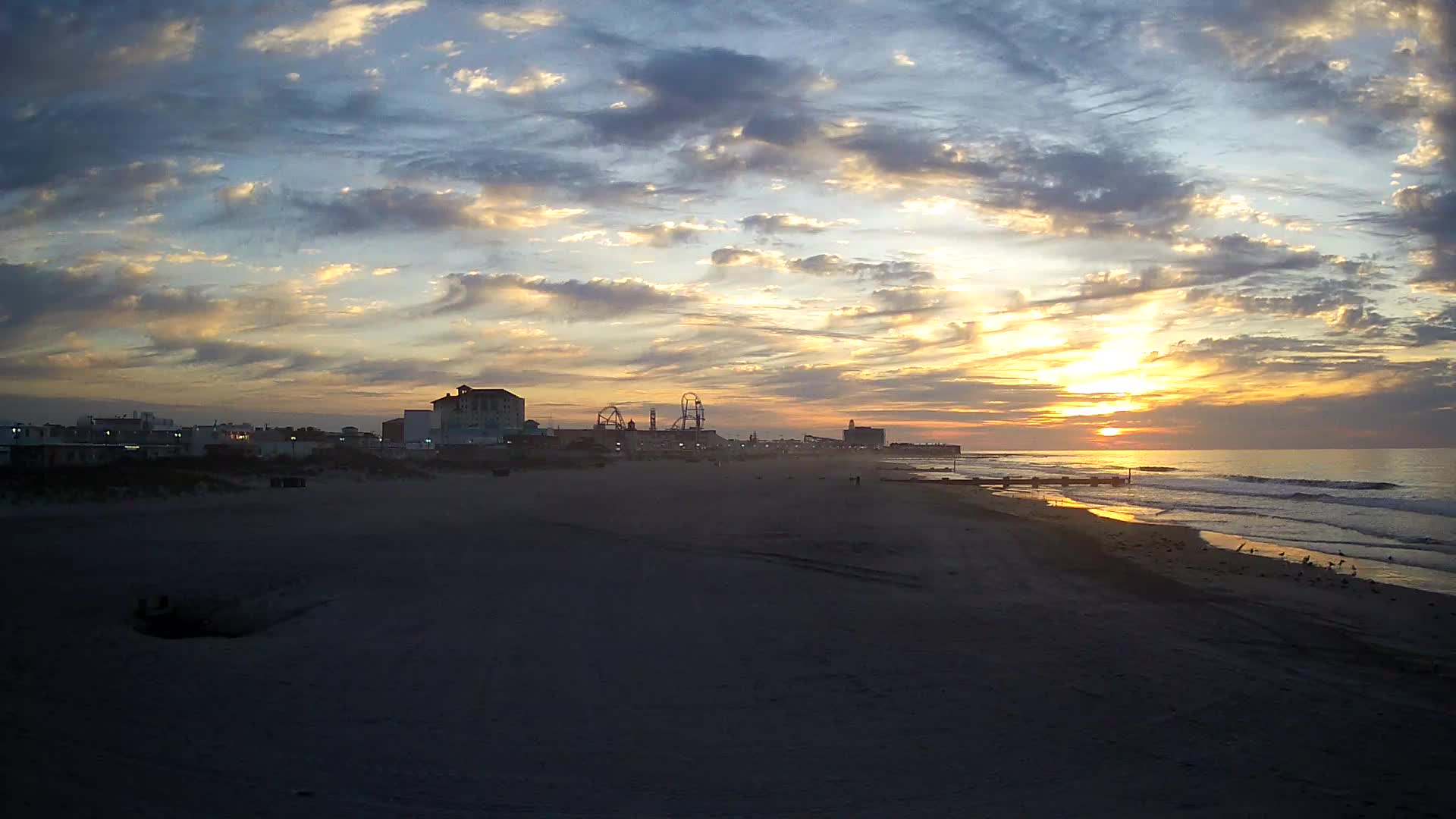 14th Street Beach Looking North Towards Beach