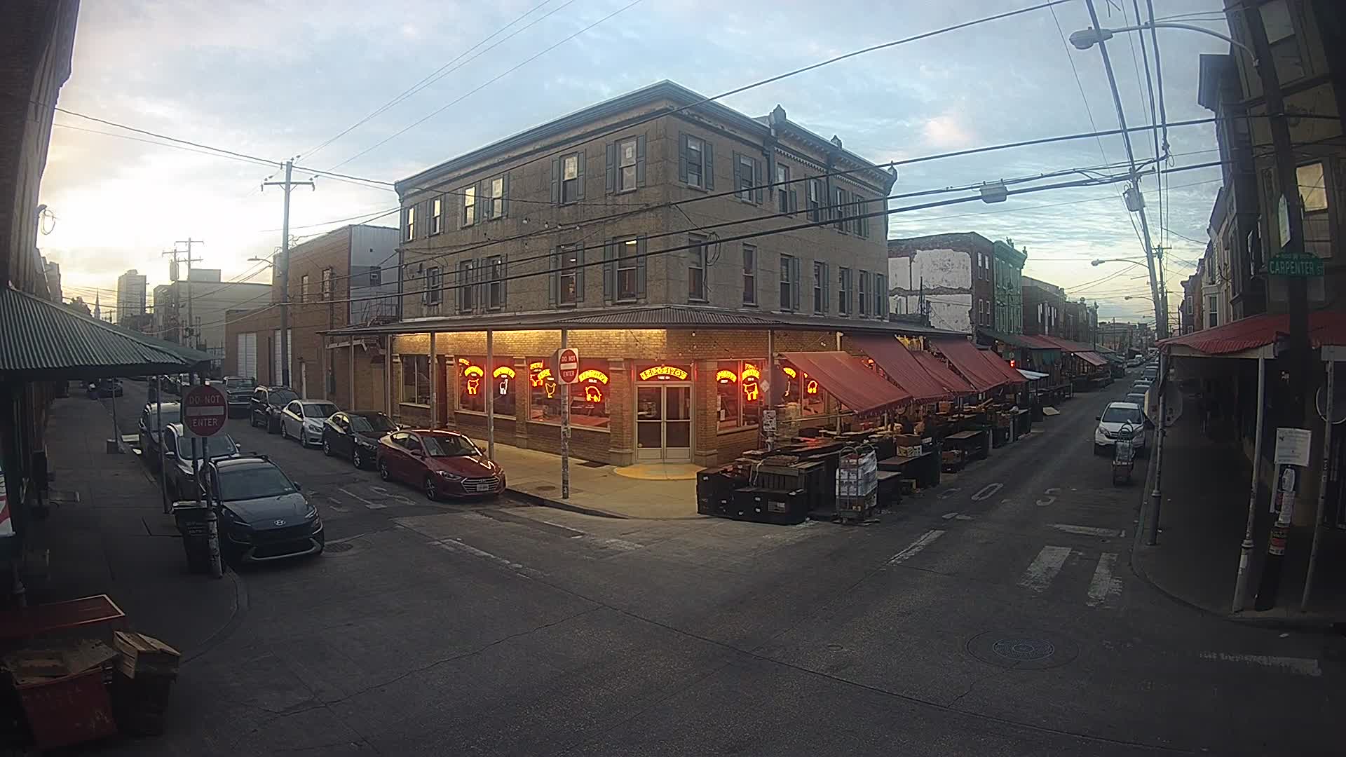 Italian Market 9th & Carpenter