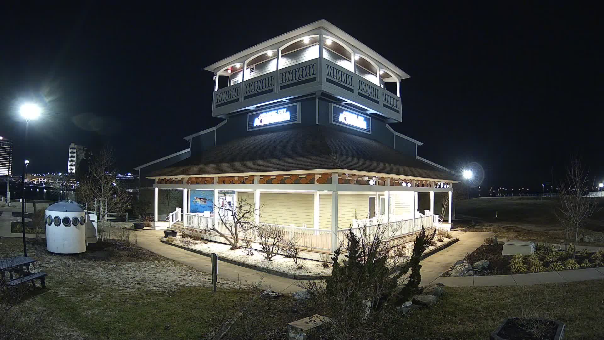 AC Aquarium Front Lawn