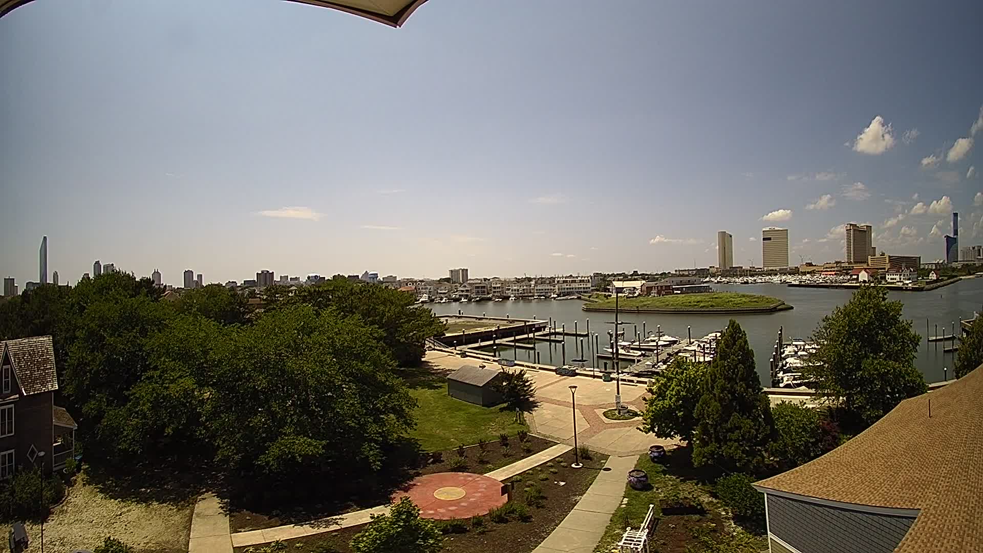 AC Aquarium Widows Walk Looking South