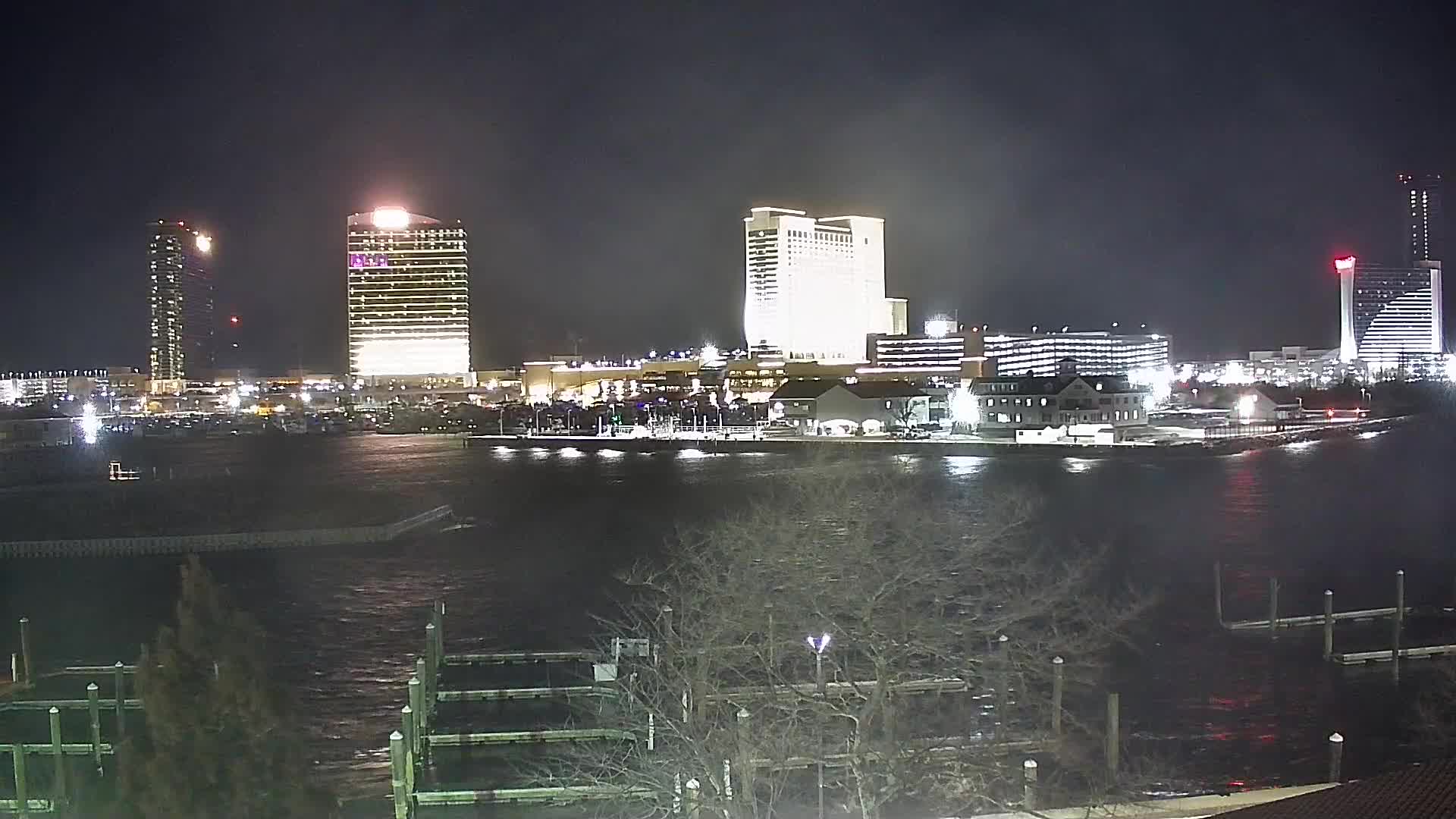 AC Aquarium Widows Walk Looking West