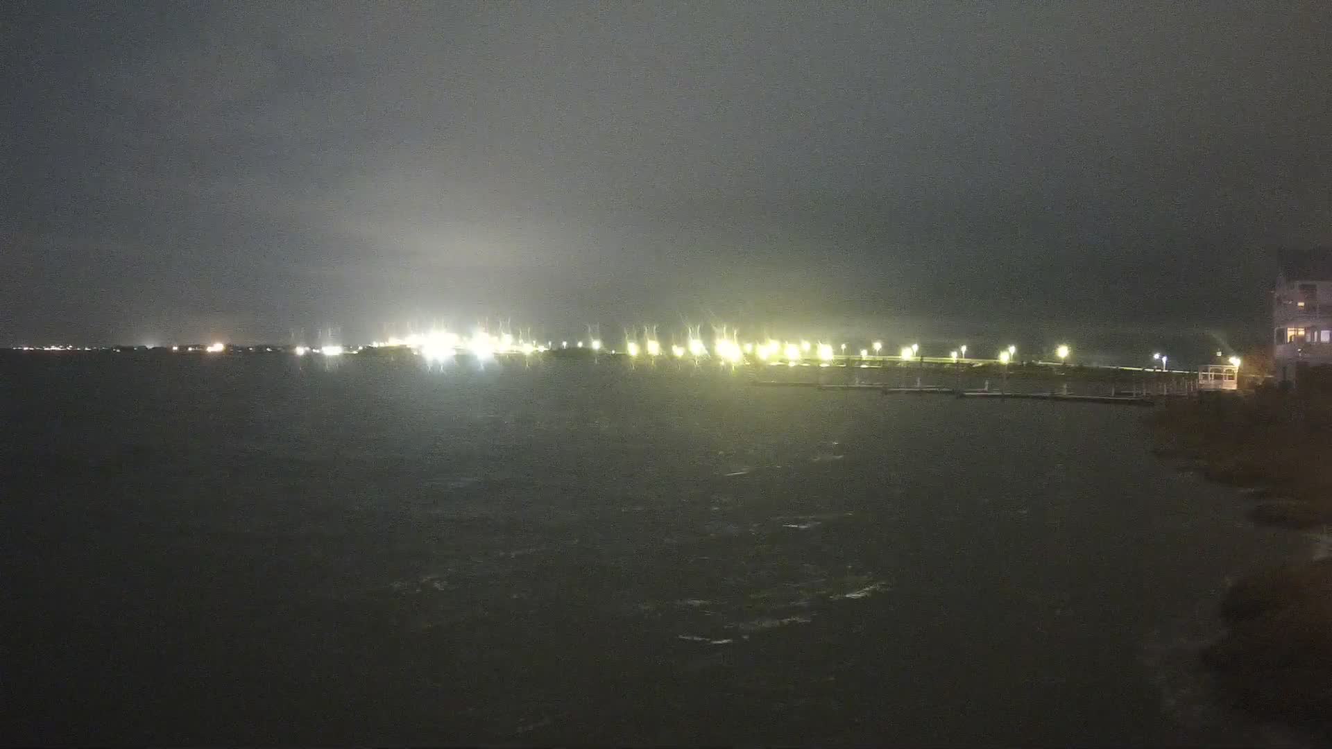 Broadway Avenue Looking West