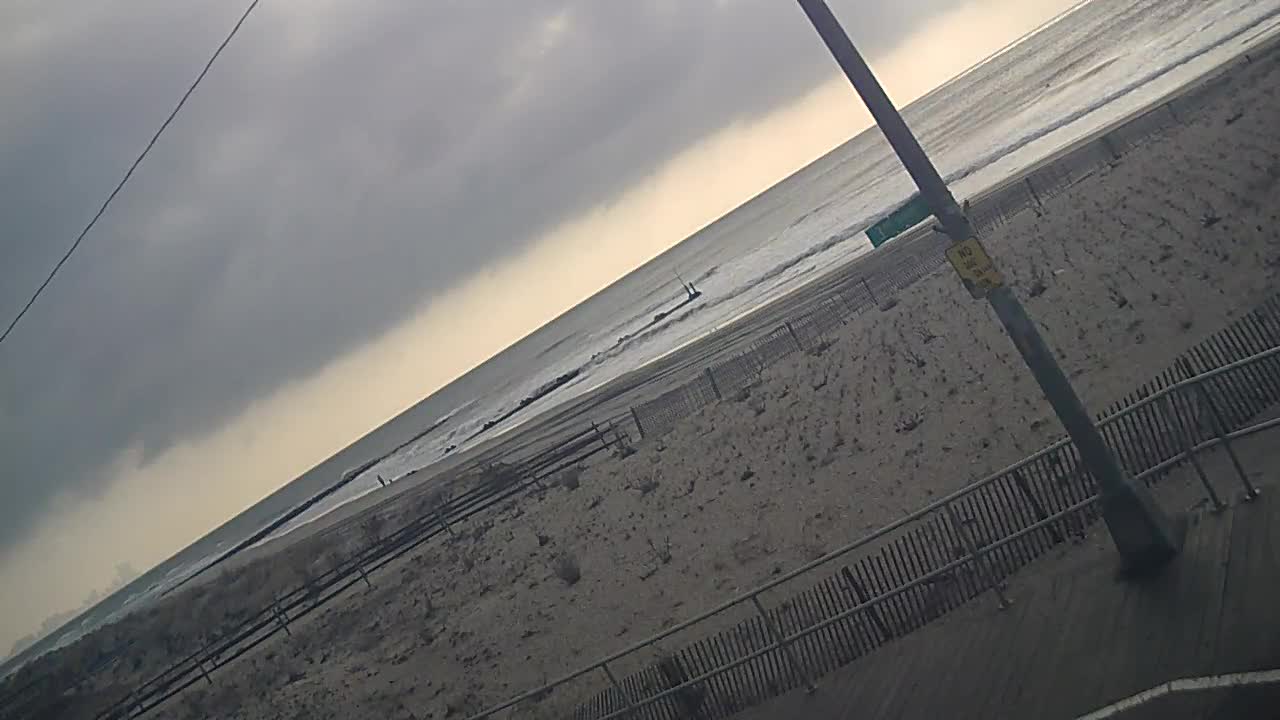 Gardens Plaza 3rd Street Beach and Boardwalk