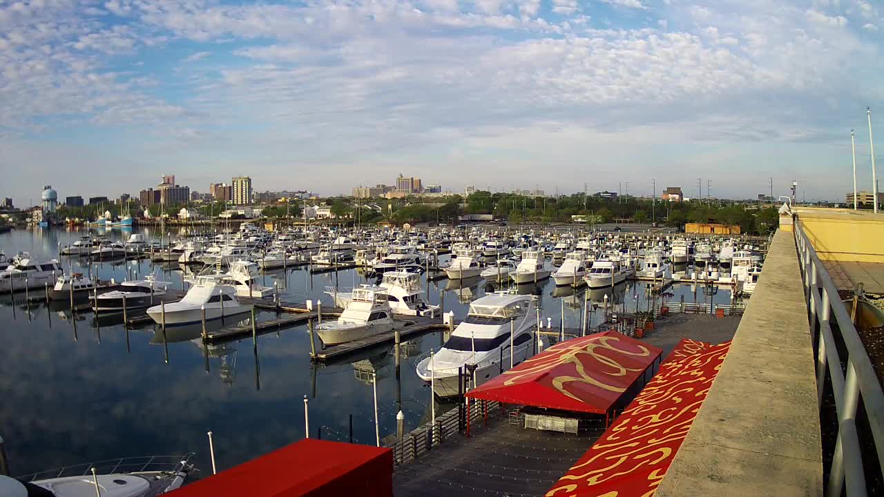 Golden Nugget Wide view looking Southeast (Wide)