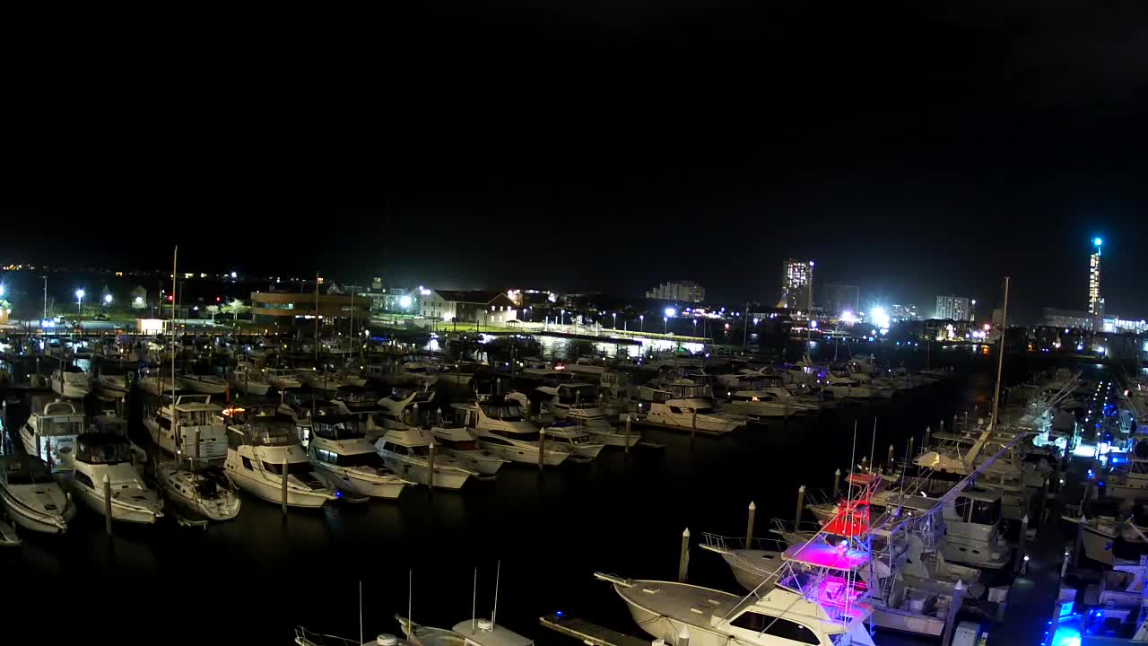 Golden Nugget Marina view looking east (wide)