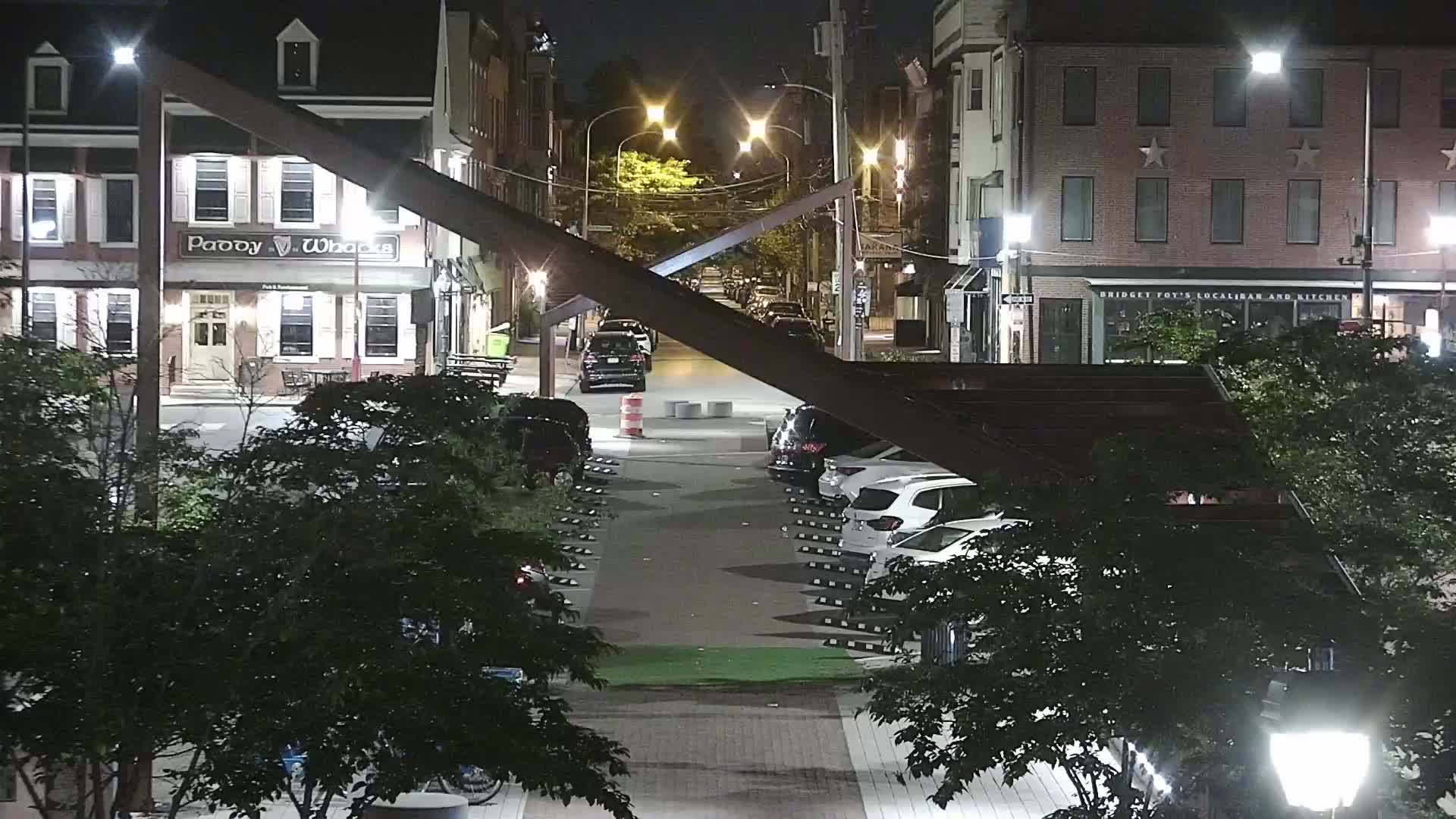 Headhouse Square Main View Zoomed