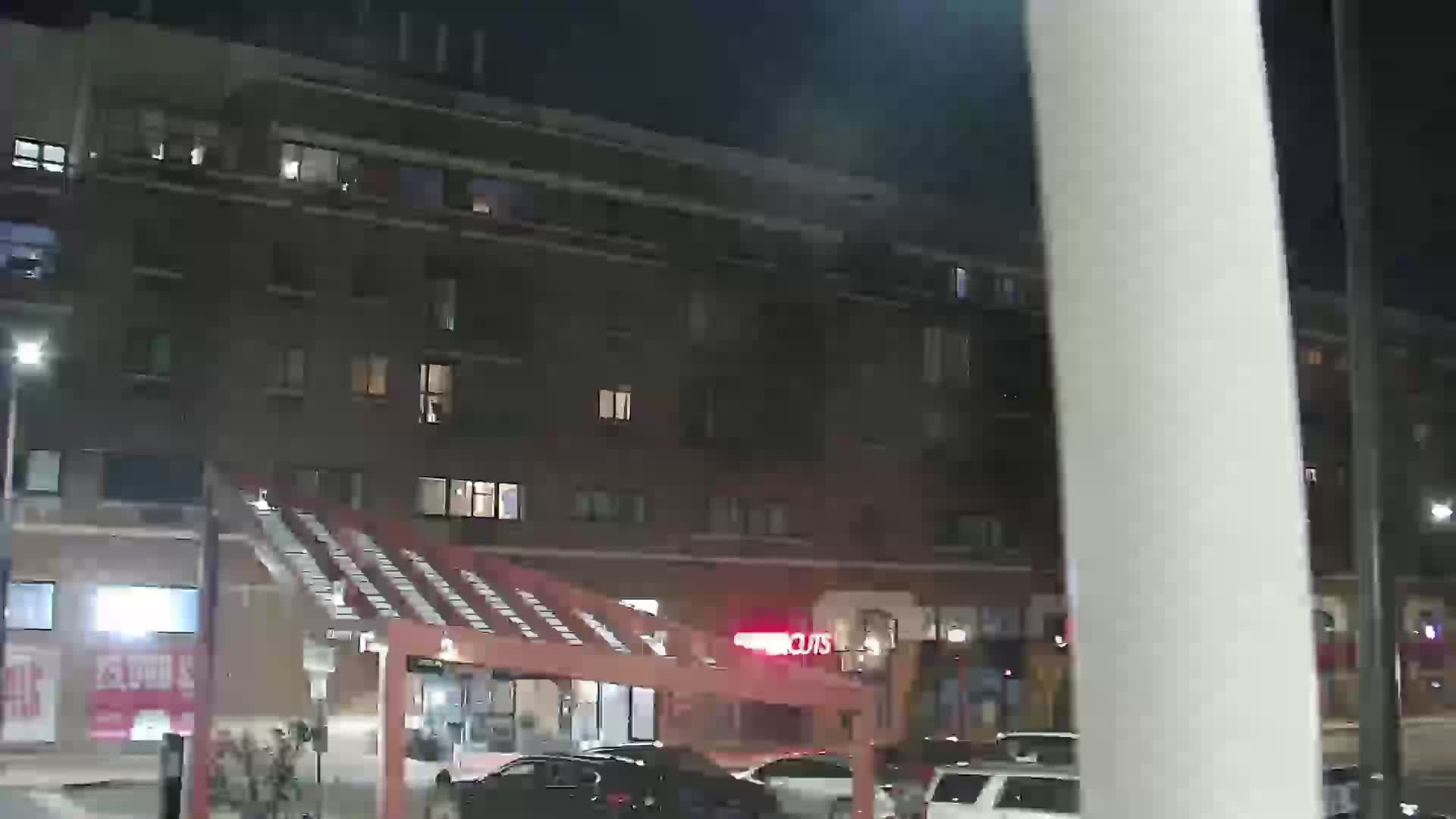 Headhouse Square 2nd & South Looking West Zoomed