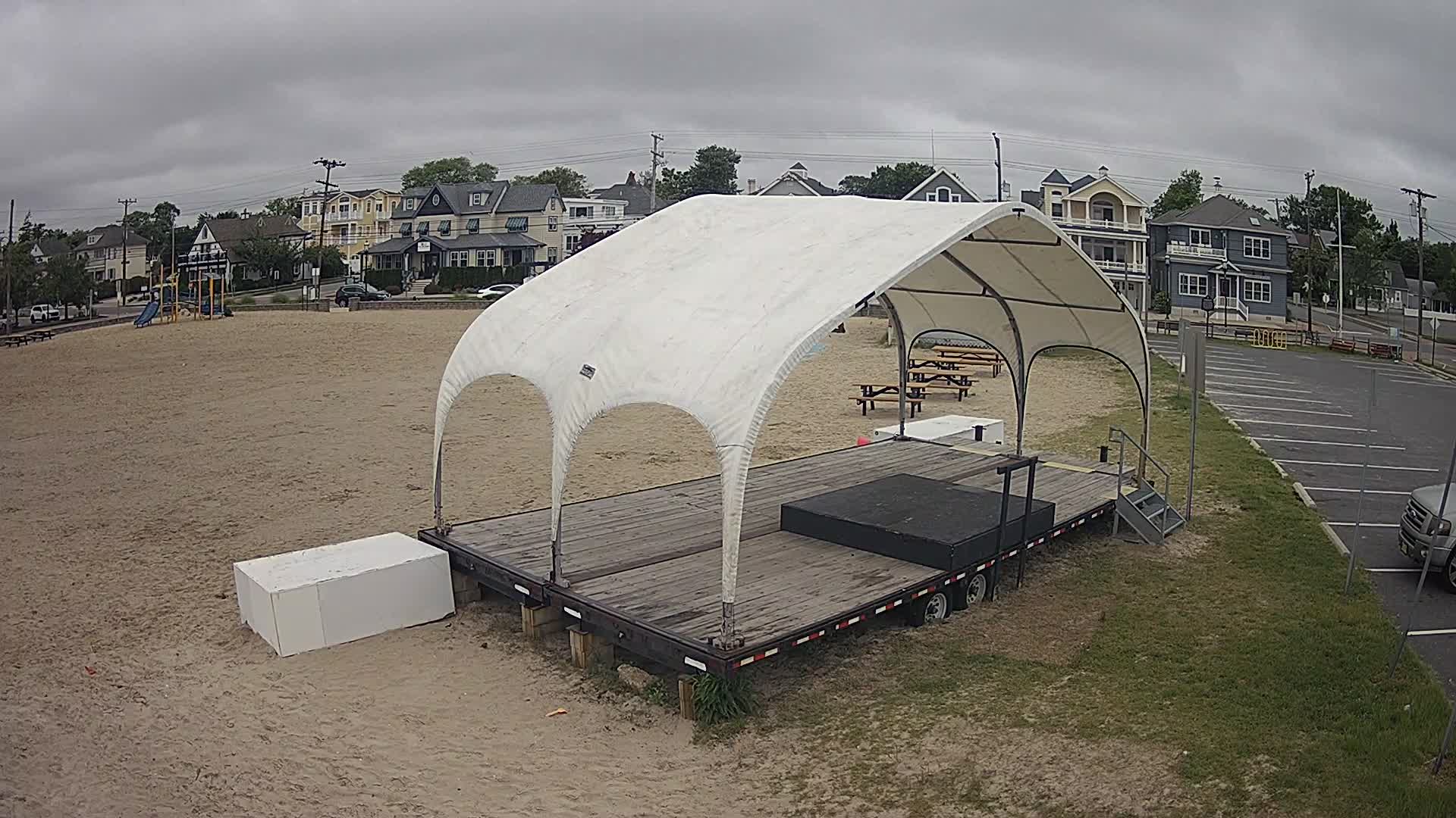 Higbee Beach Cam Looking at Stage