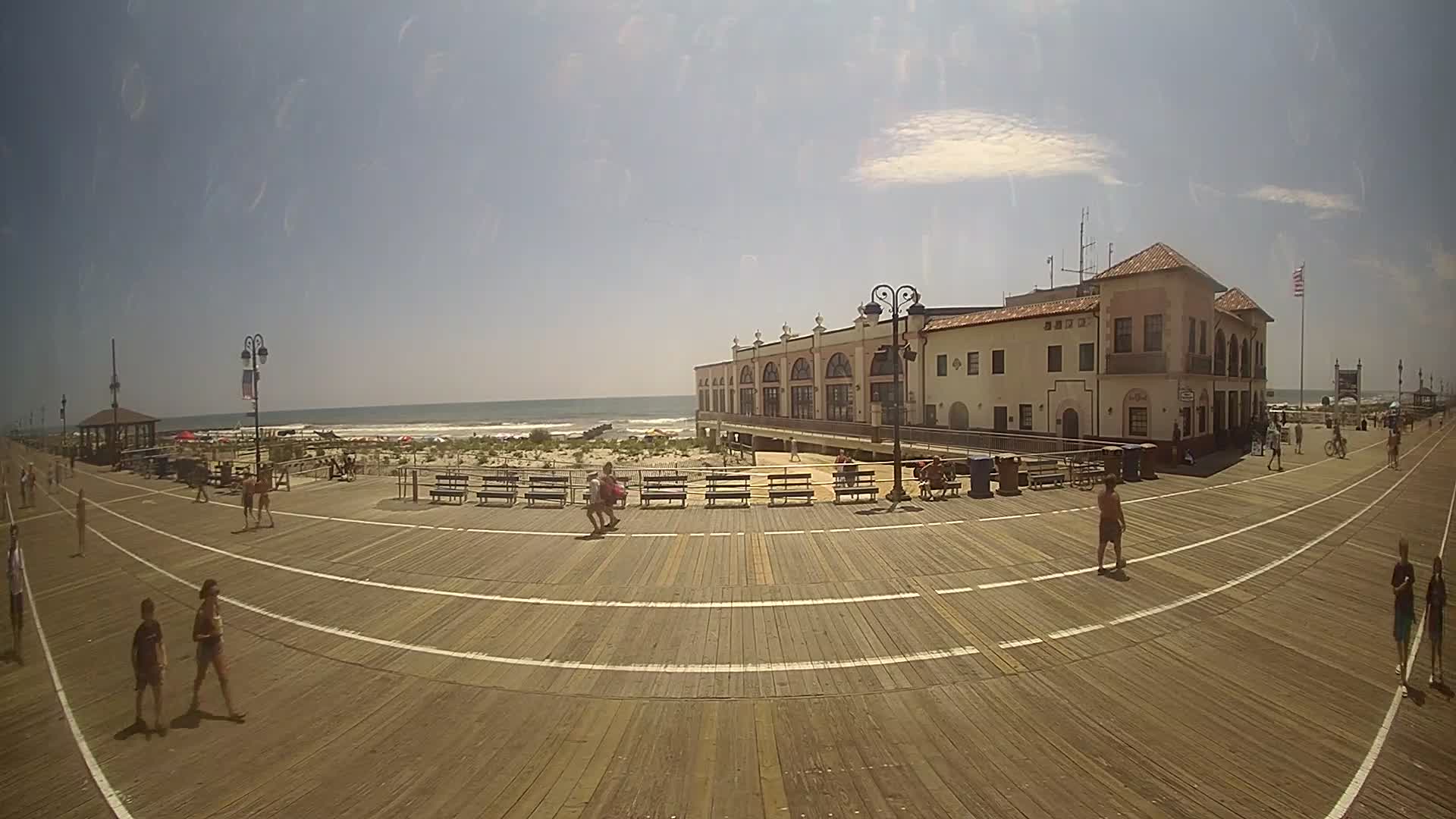 Hollywood Arcade Boardwalk Music Pier Pano Cam