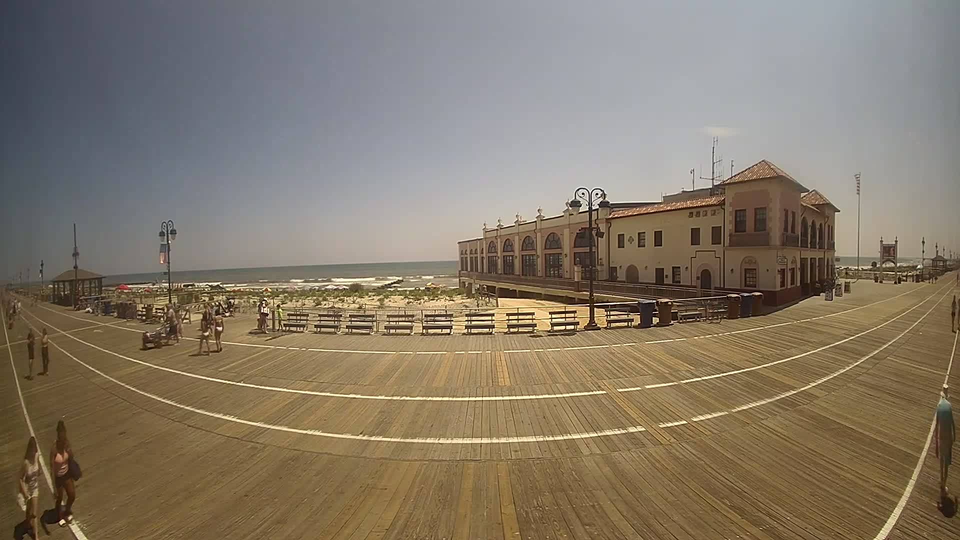 Hollywood Arcade Boardwalk Music Pier Pano Cam