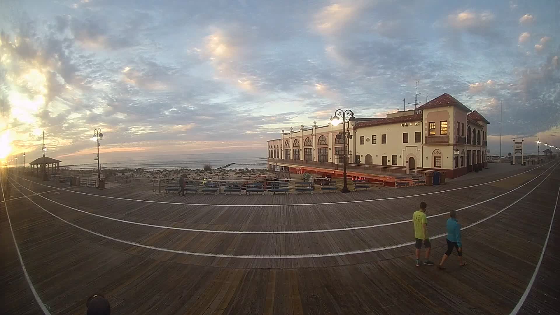 Hollywood Arcade Boardwalk Music Pier Pano Cam