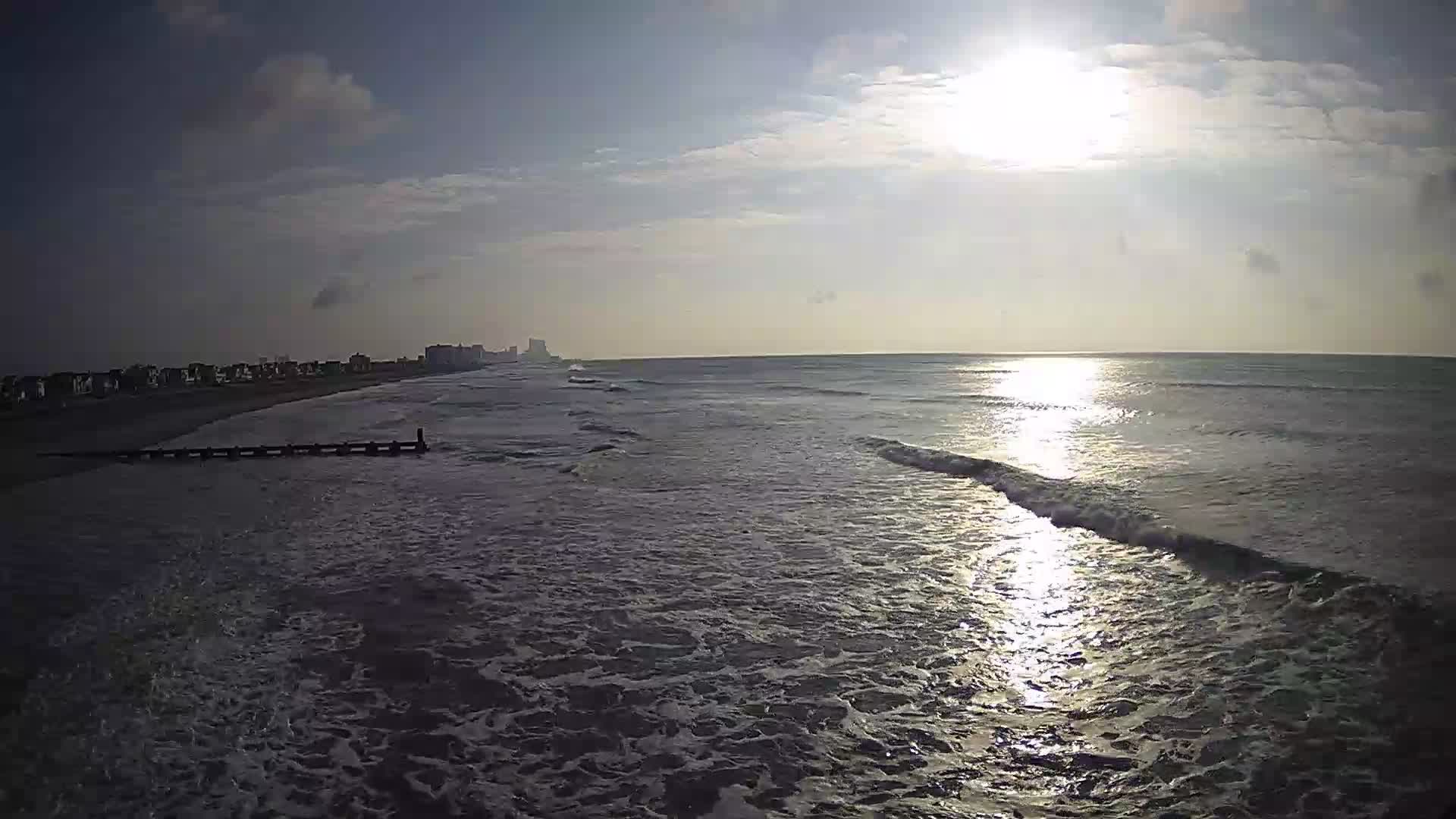 Margate Fishing Pier Looking North