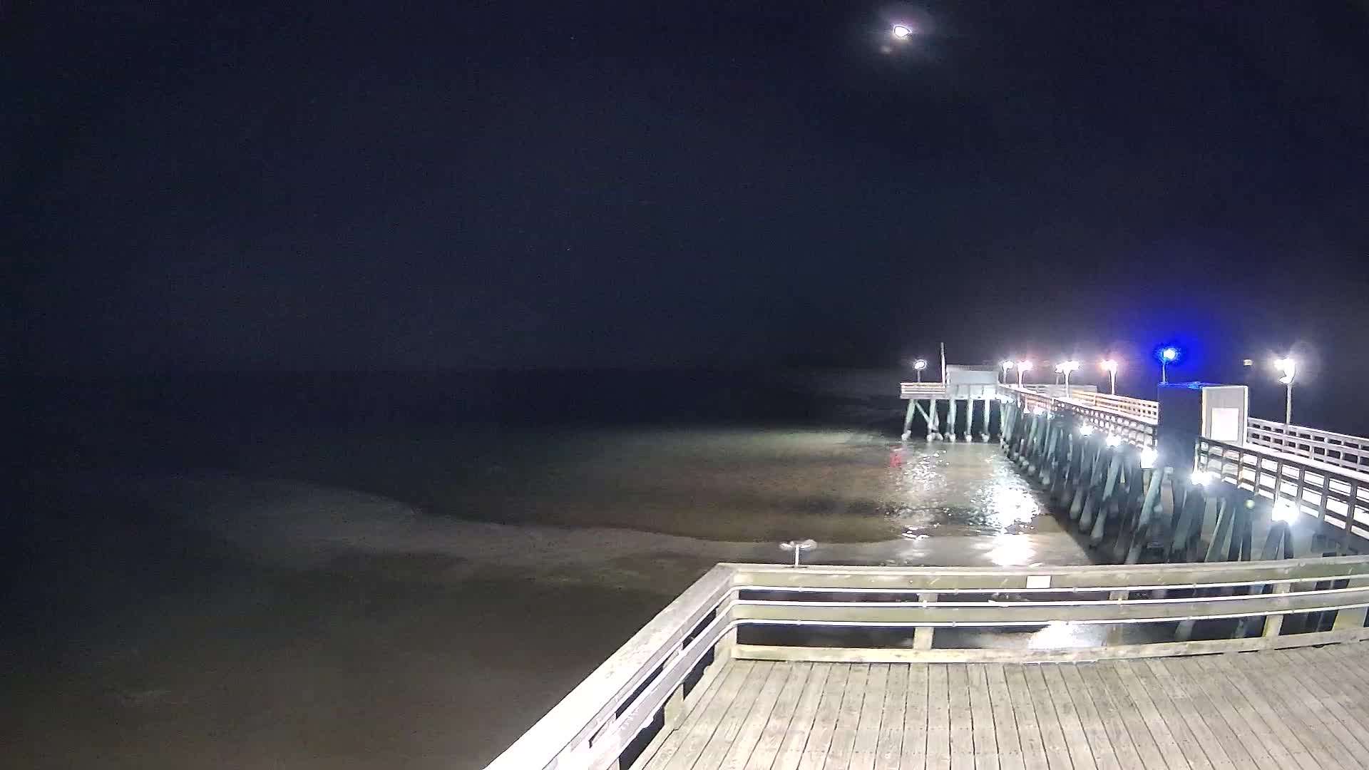 Margate Fishing Pier Looking Sunrise and Surfcam