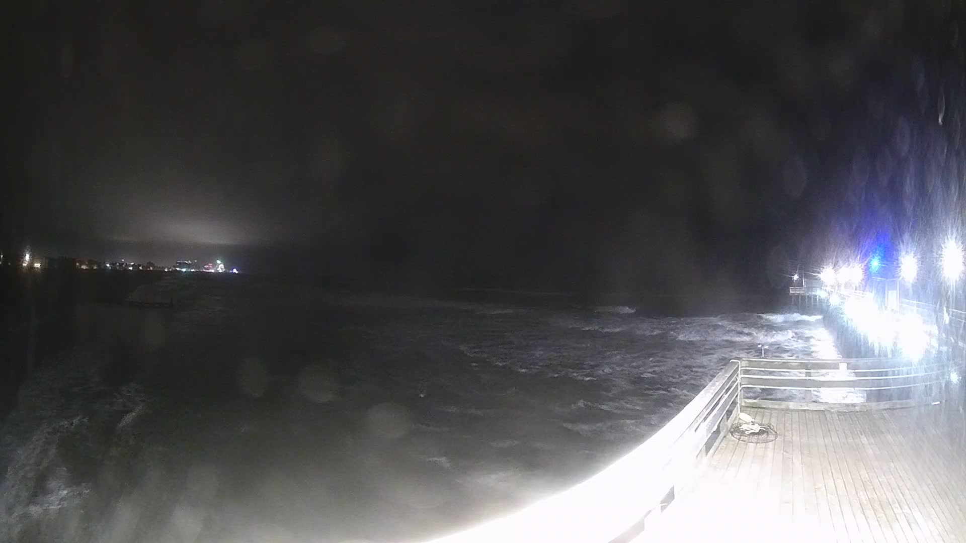 Margate Fishing Pier Pano Cam Looking North for Surfers
