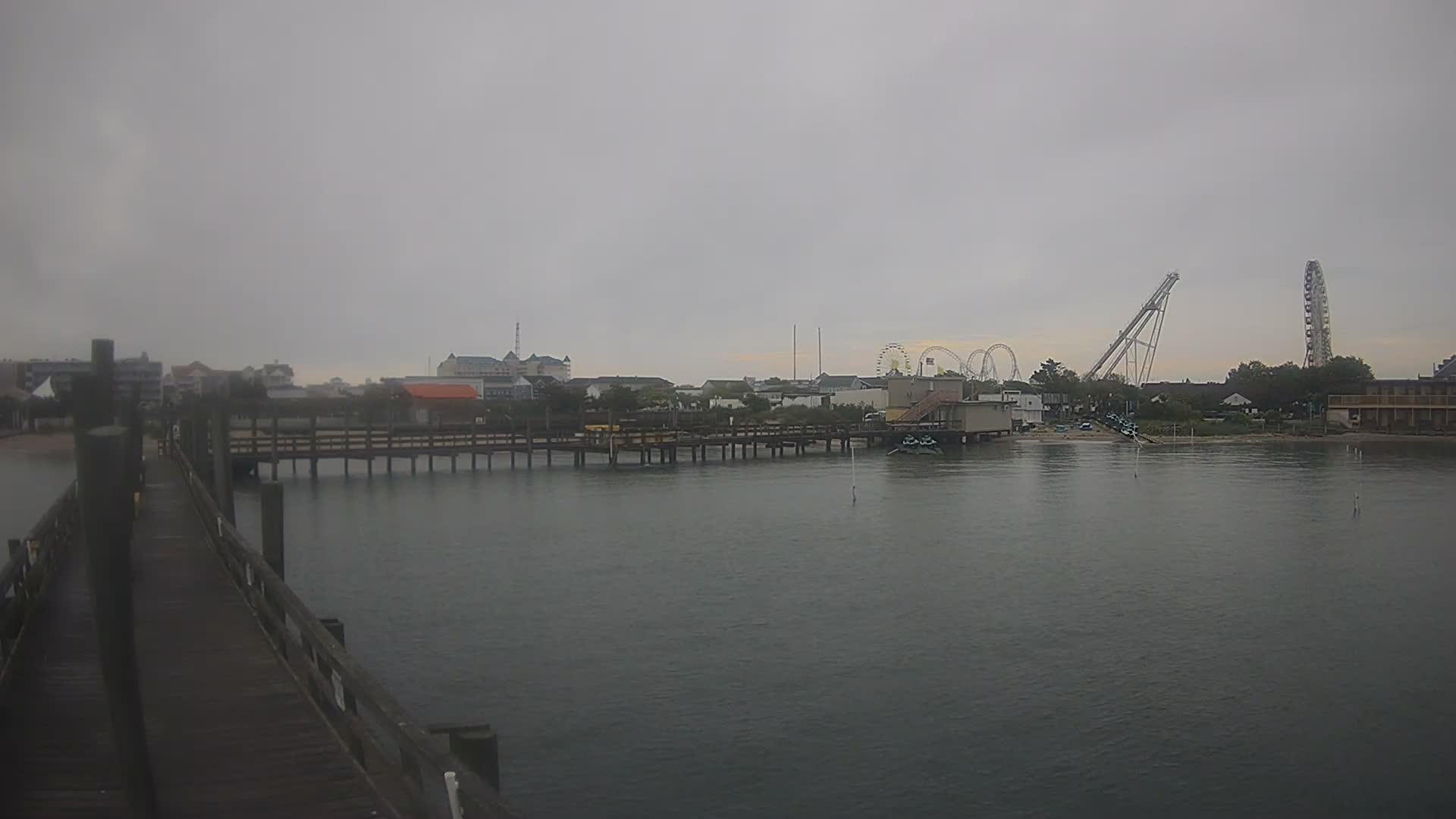Oceanic Fishing Pier Skyline of OCMD