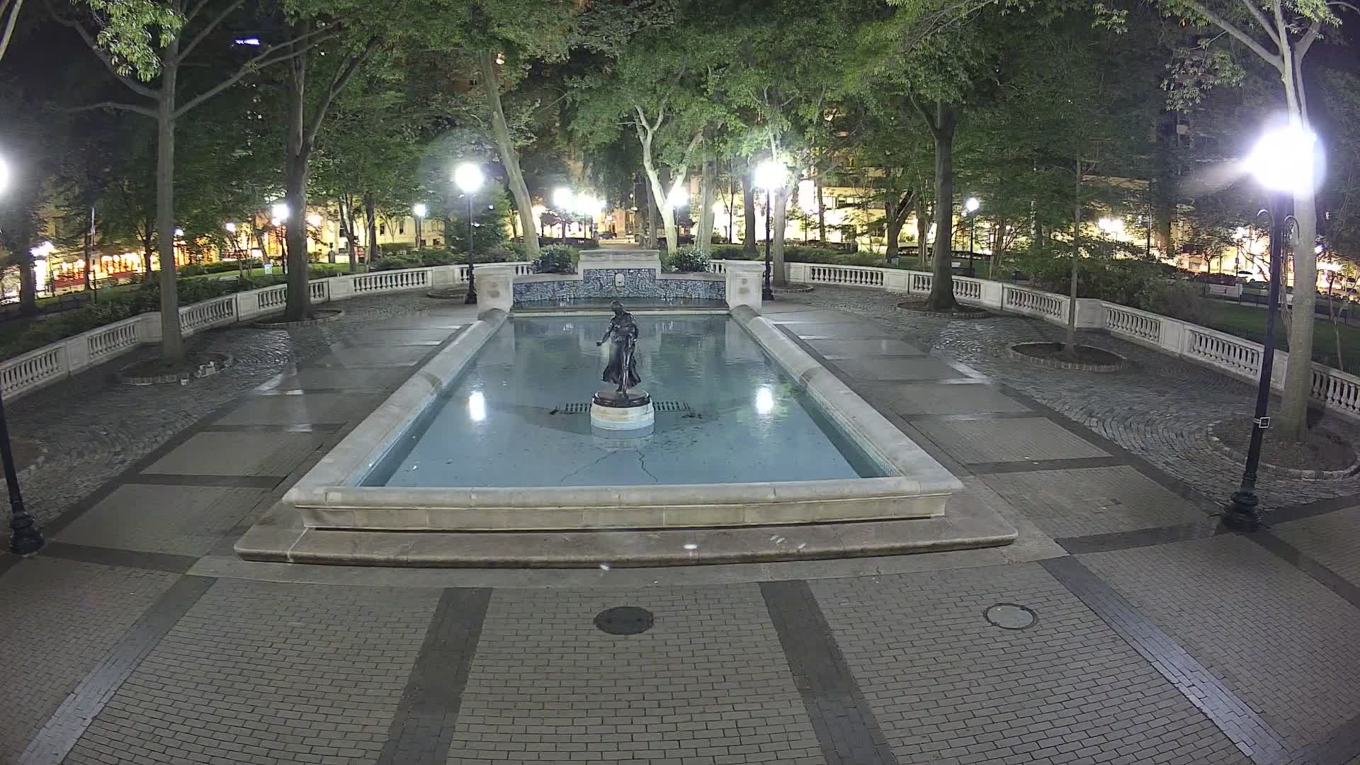 Rittenhouse Square Fountain Cam