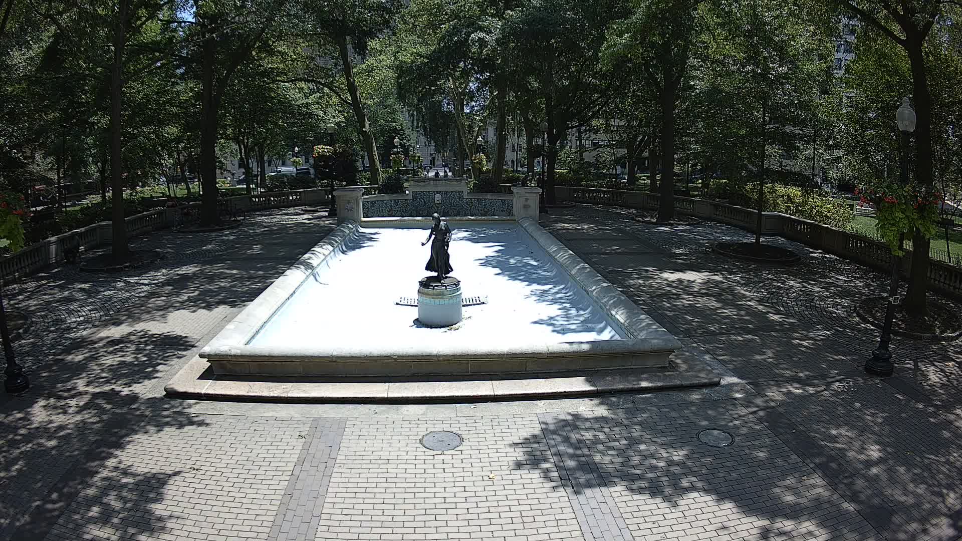 Rittenhouse Square Fountain Cam