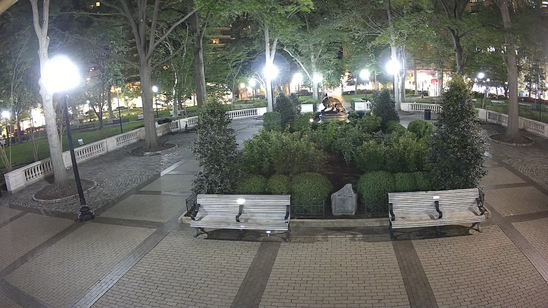 Rittenhouse Square looking North