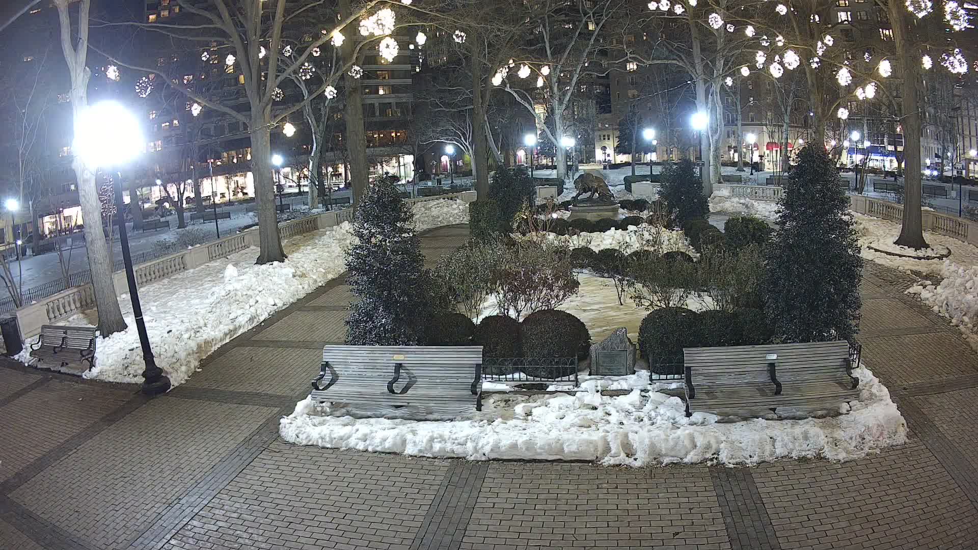 Rittenhouse Square looking North