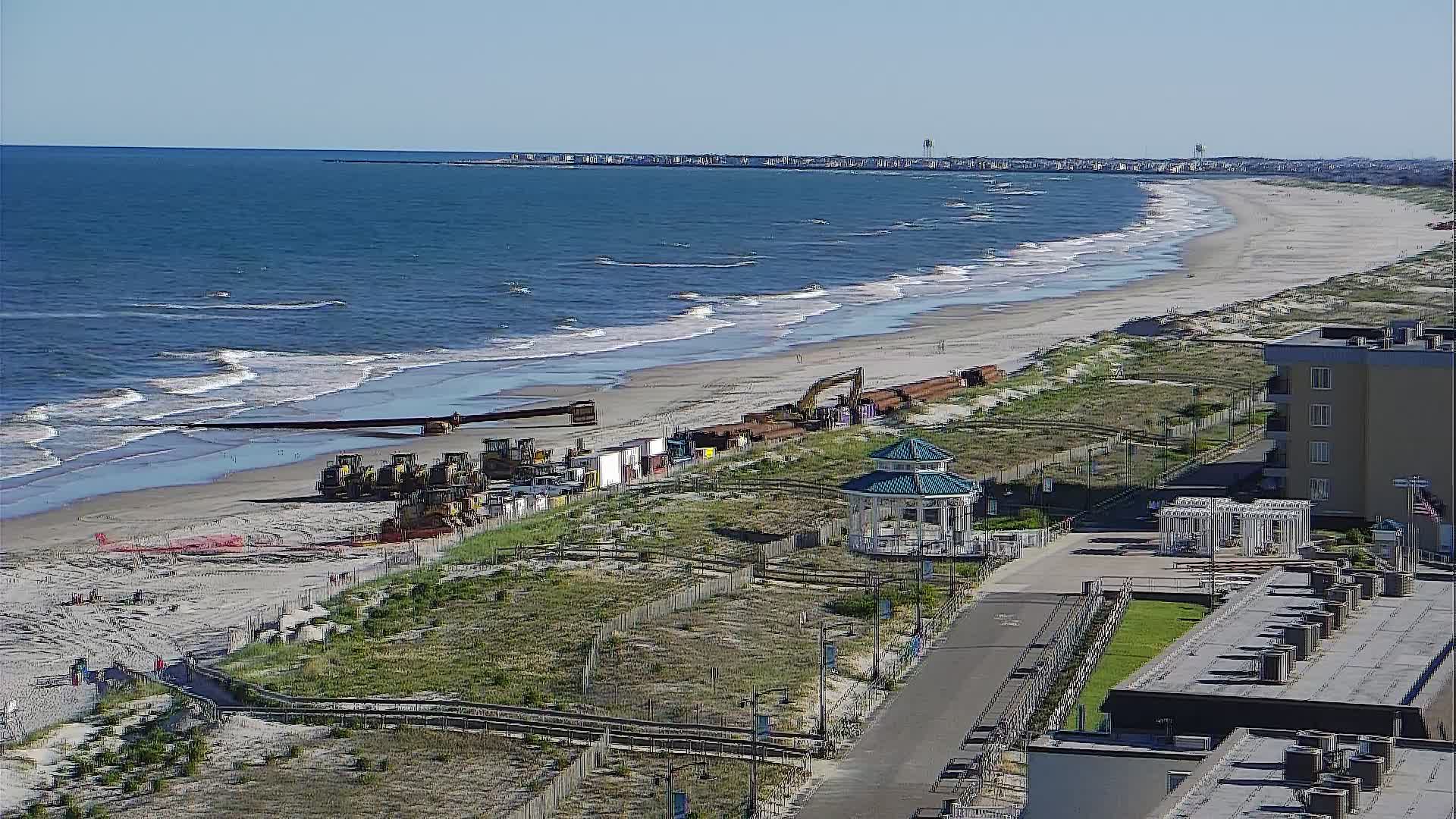 Spinnaker Condos PTZ Cam Looking at Gazebo