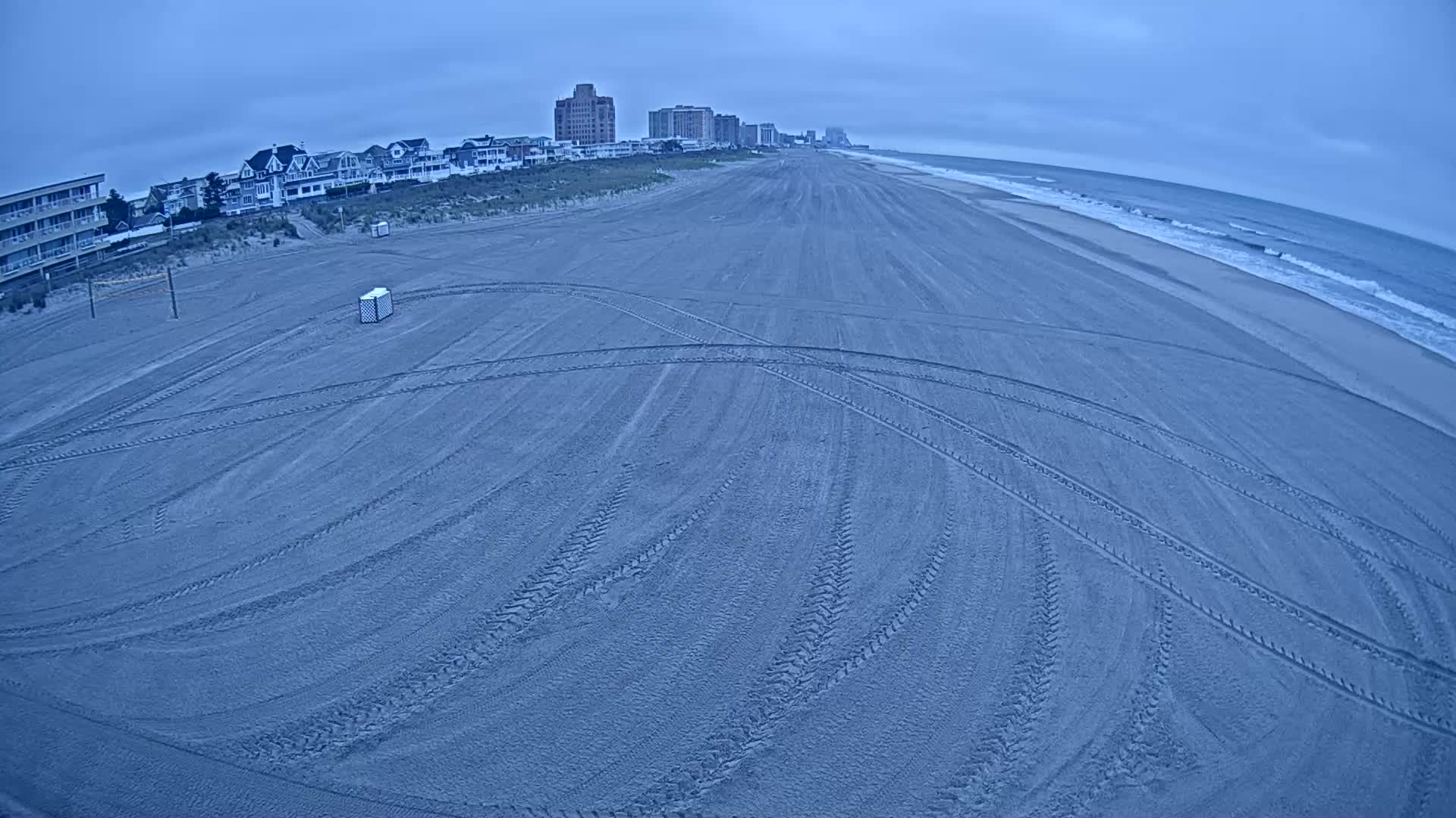 Ventnor City Fishing Pier Looking North