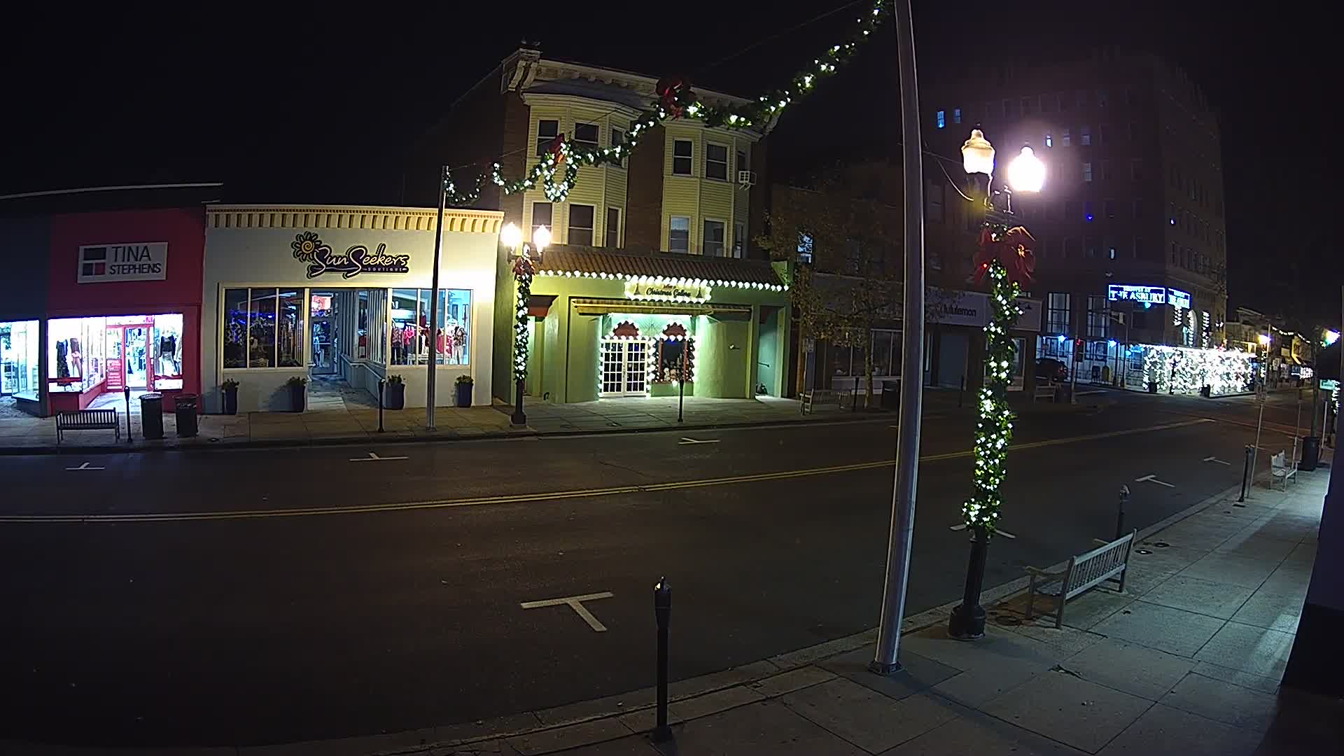 Wallace Hardware Looking South
