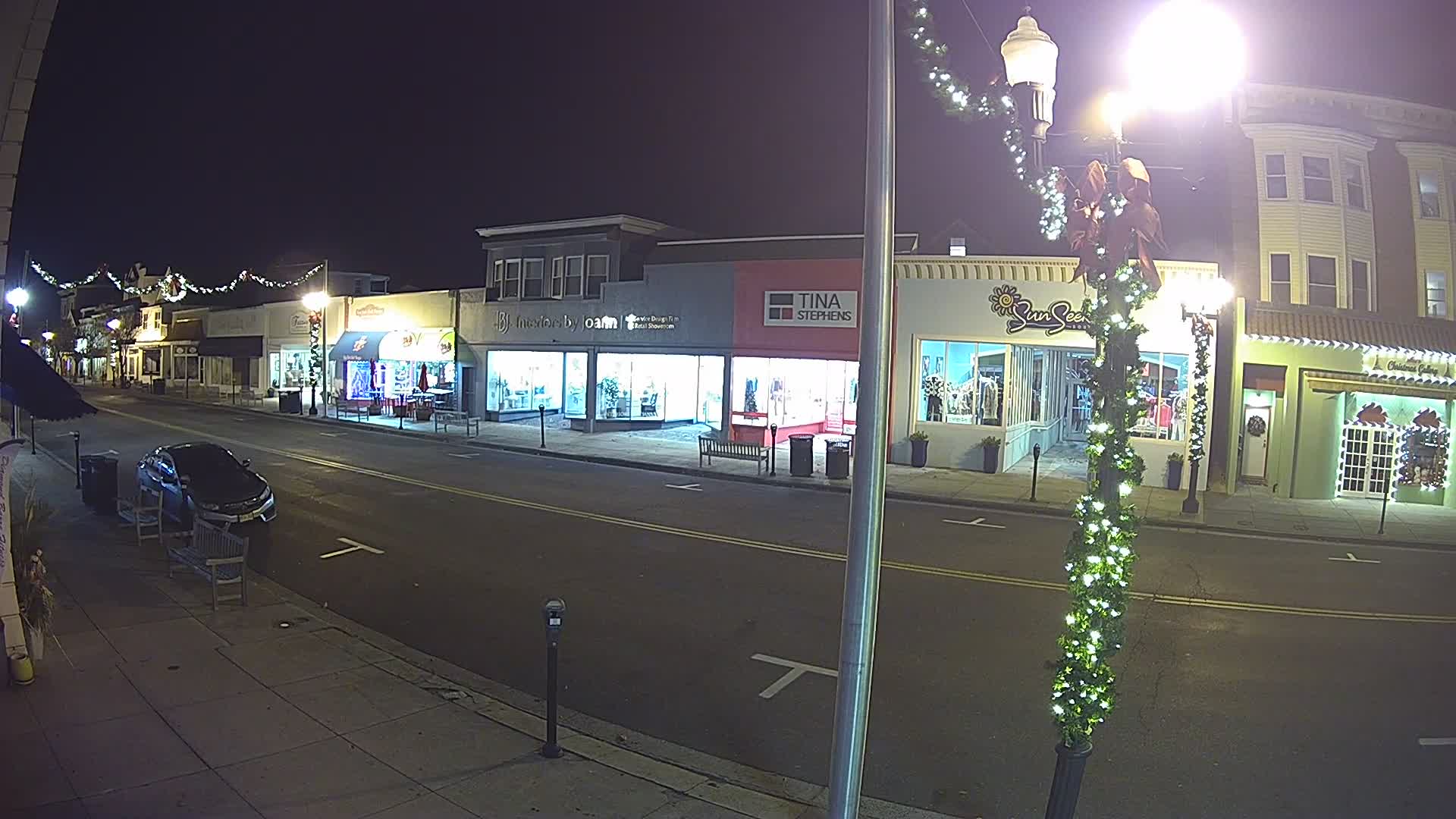 Wallace Hardware Looking North