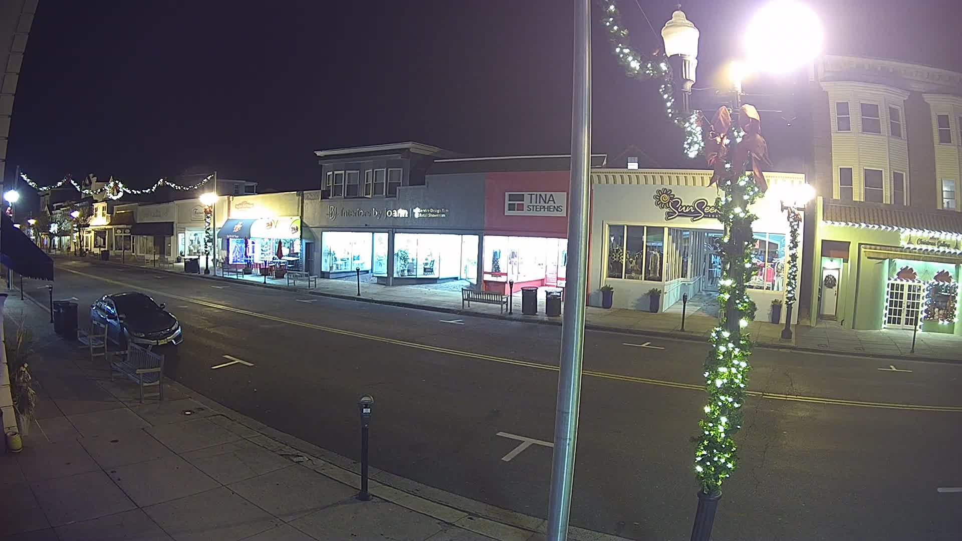 Wallace Hardware Looking North