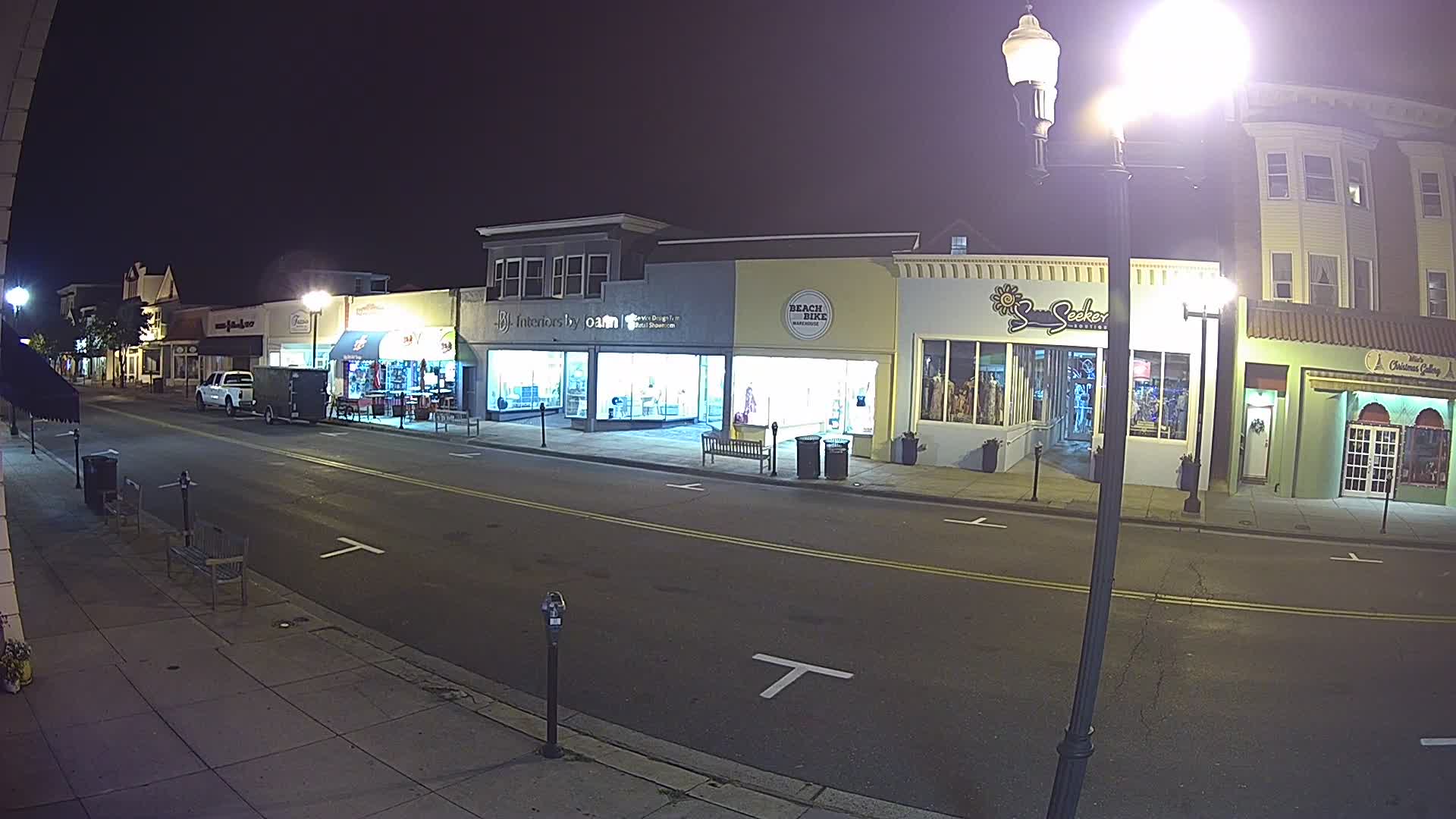 Wallace Hardware Looking North